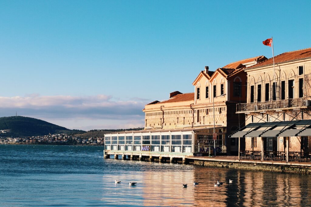 İstanbul Ayvalık yolunda nerede mola verilir